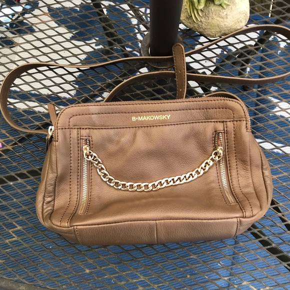 b. makowsky Handbags - B Makowsky Tan Soft Leather With Gold Hardware Crossbody Handbag